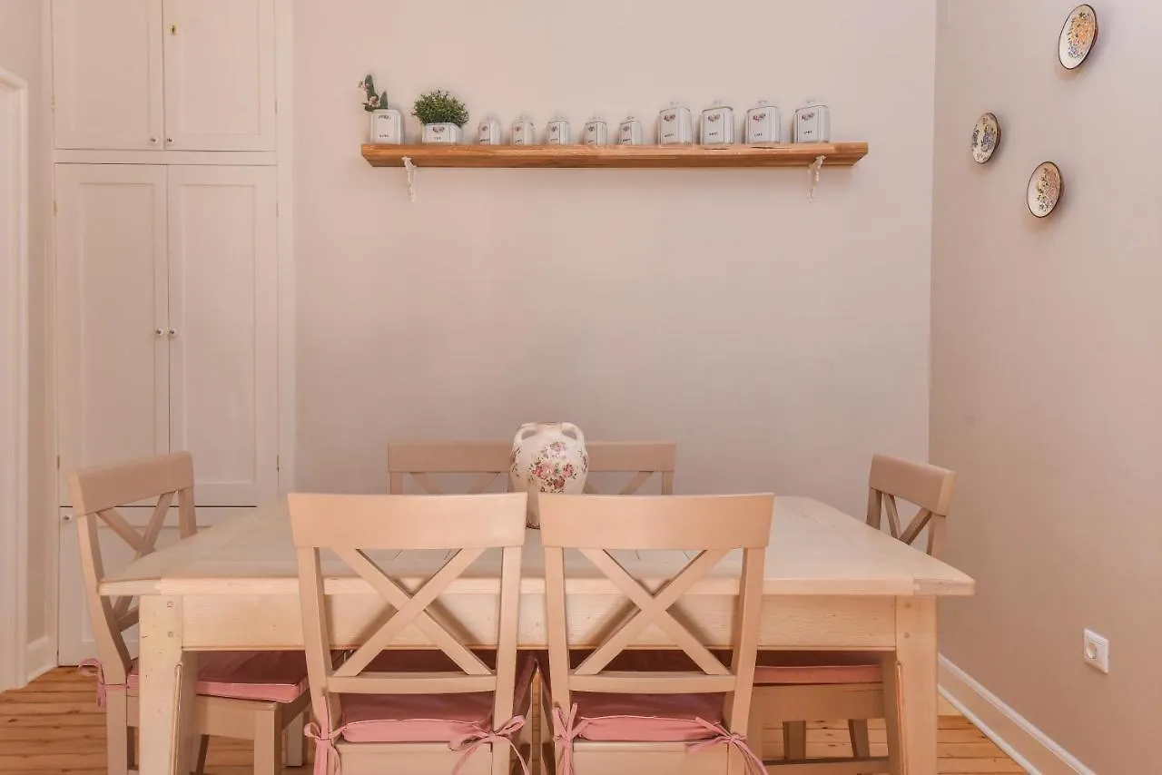 Chez Marie - Cozy One-Bedroom With Balcony By Flat Mаnager ソフィア